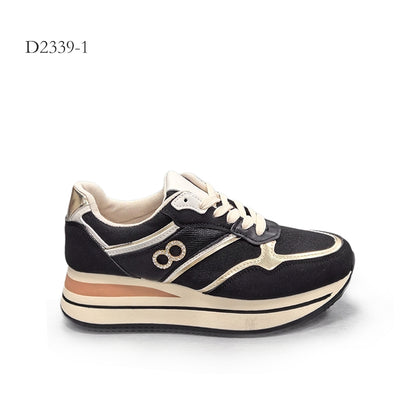 Sports sneakers D2339